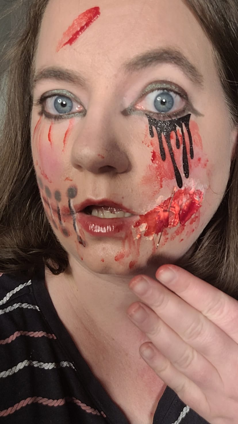 Halloween Überraschungs-Makeup nur 20 € (1 Std.)